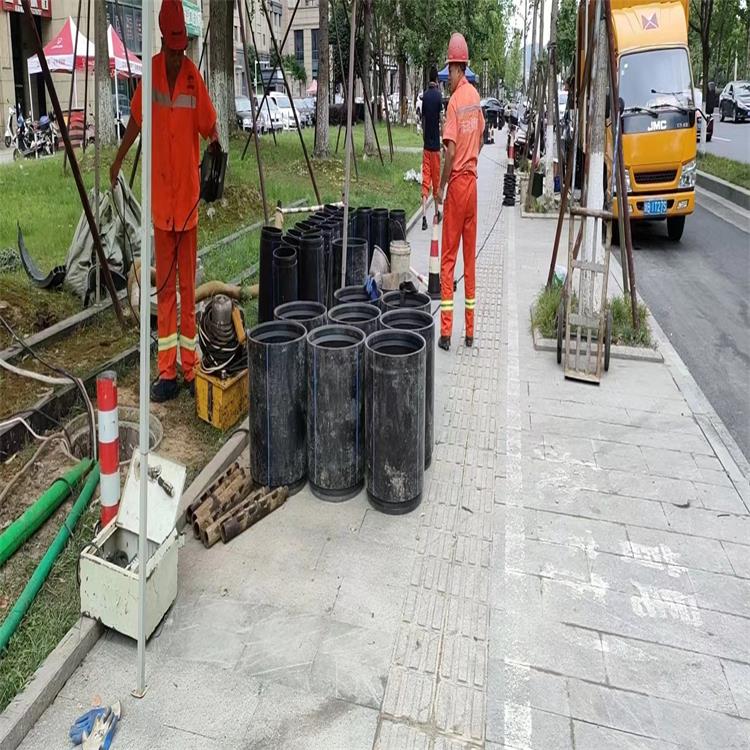 老城镇管道短管置换修复